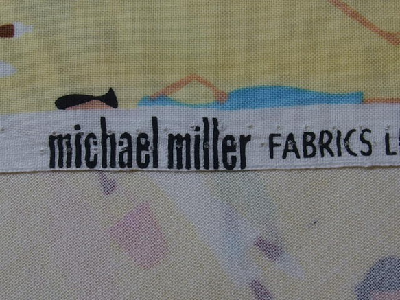 ♪コットン素材♪お洒落なパリガール柄♪michael Miller生地No:393 8枚目の画像
