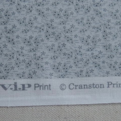 ♪コットン素材♪グレーの花々柄生地♪cranston printNo:323 1枚目の画像