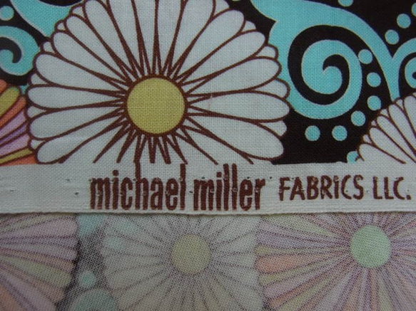 ♪コットン素材♪きれいな丸い花柄生地MichaelMiller♪No:428 7枚目の画像