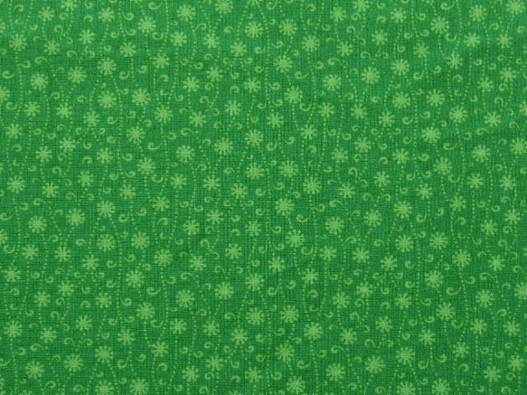 ♪コットン素材♪可愛い緑の小花の蔦柄♪No:376 4枚目の画像