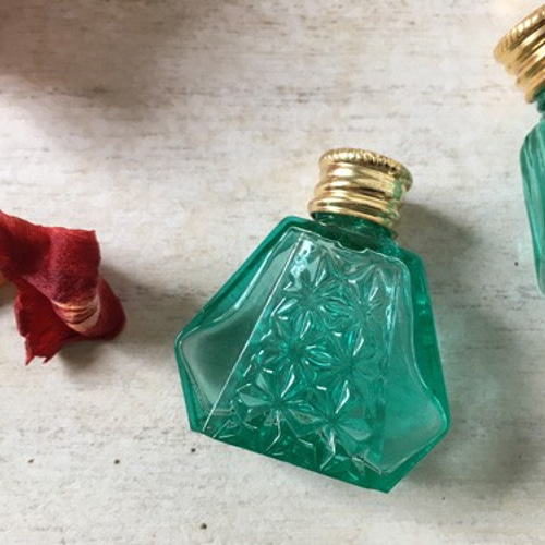 チェコガラス パフュームボトル GREEN その他インテリア雑貨 しまくま