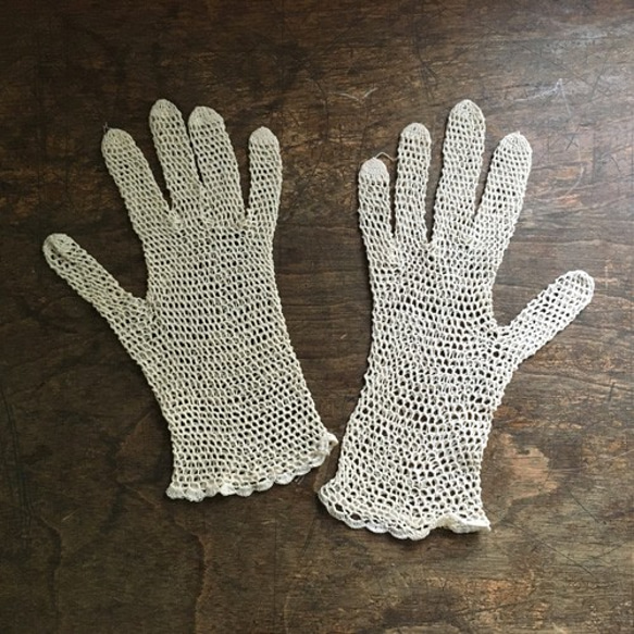 チェコスロバキアのレース編みの手袋 子供用 7枚目の画像