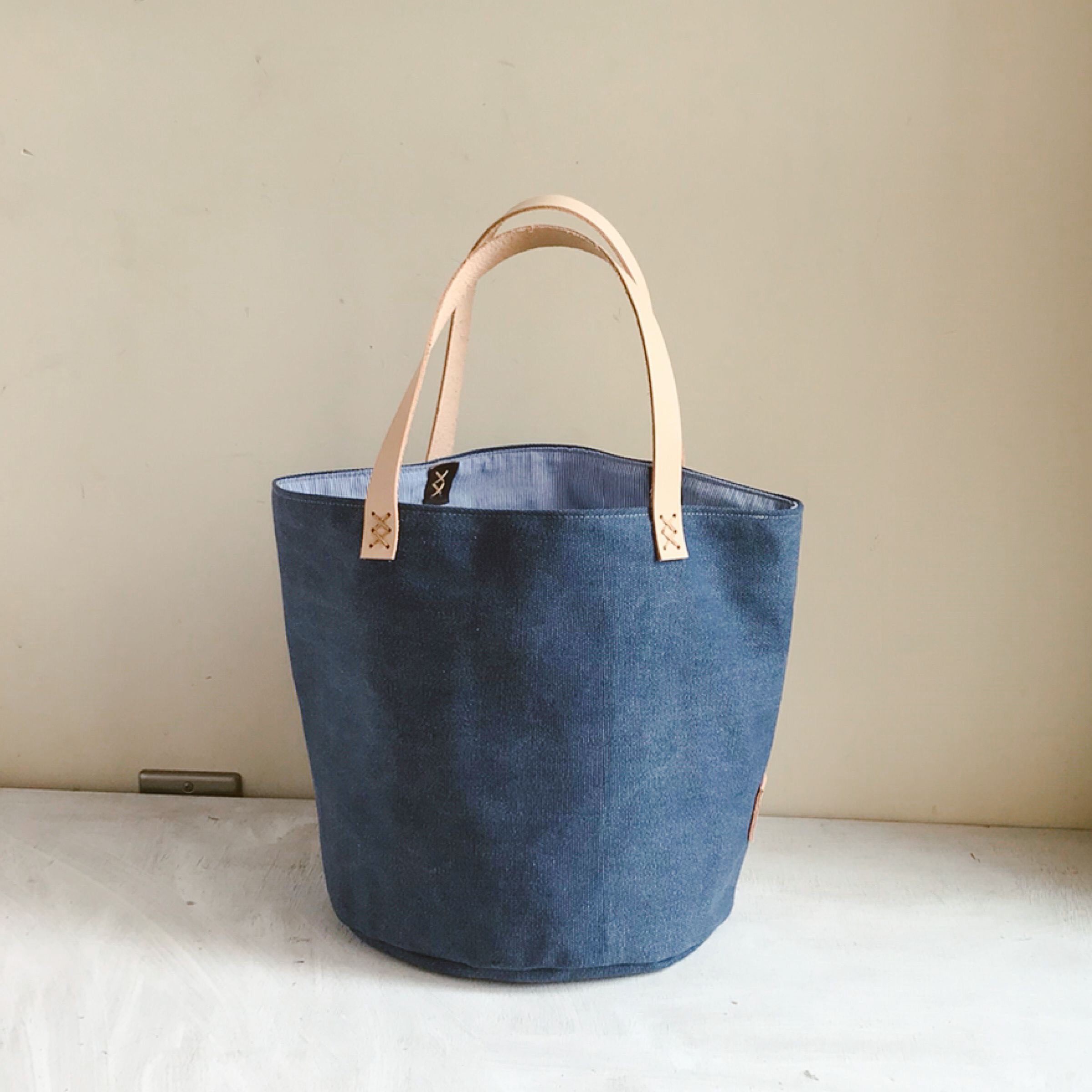 アニエスベー　ブルー　インディゴ　トートバッグ　美品 A.P.C.（アーペーセー）の「A.P.C./アーペーセー tote laure