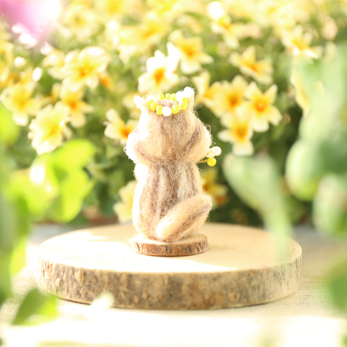 ミモザが華やぐ リスさん 受注生産 羊毛フェルト Fluffy ふらっふぃー