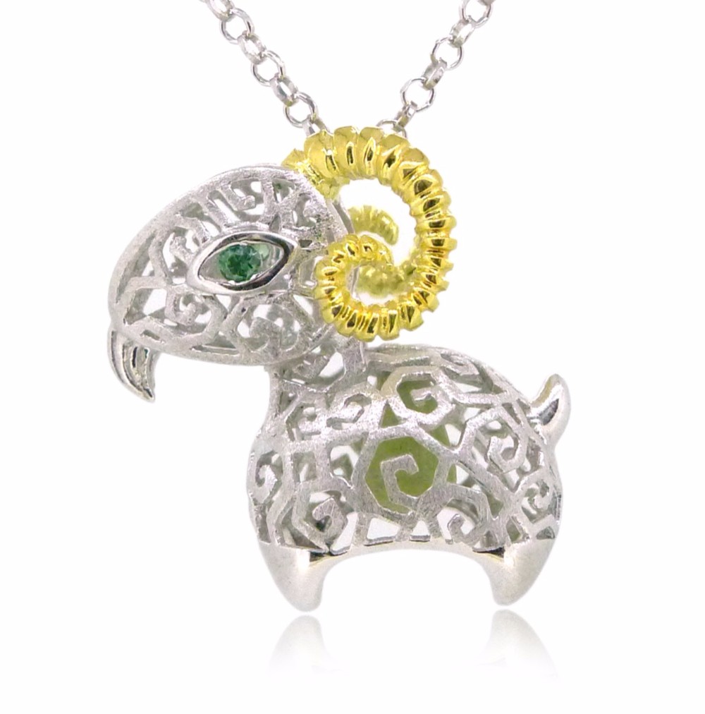 18「スターリングシルバーのネックレスとHK091〜925の純銀製のランタンの形ラムペンダント