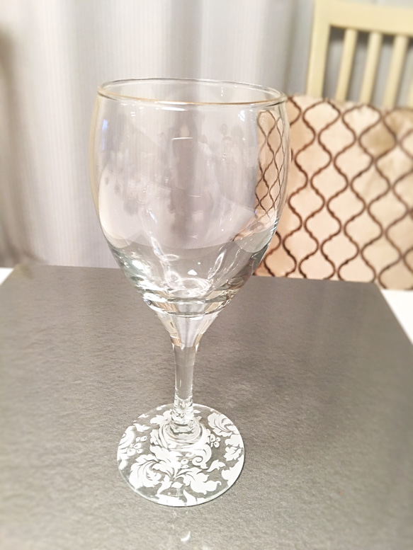 ポーセラーツ ワイングラス ビアグラス アラベスク 1枚目の画像