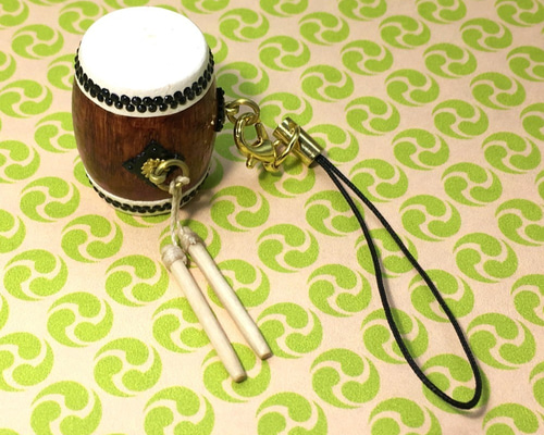 長胴太鼓(宮太鼓)ストラップ 【14個セット】※お名前入り千社札付 携帯