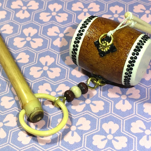 ミニチュア長胴太鼓(宮太鼓)　サイズ確認用 41AAqx+FiHL.jpg