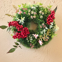 縁起物！ たっぷり赤い実 鈴なり南天のリース(フェイクグリーン