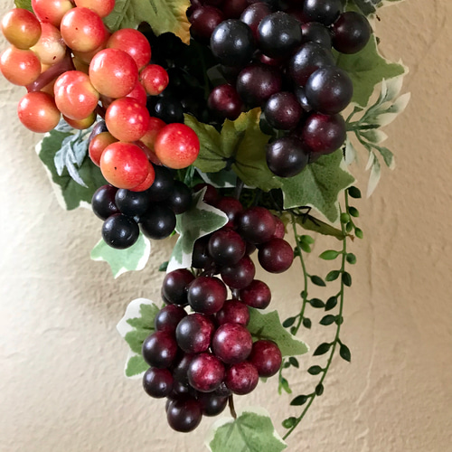 野ぶどうの壁飾り(フェイクグリーン) アートフラワー まりも猫 通販