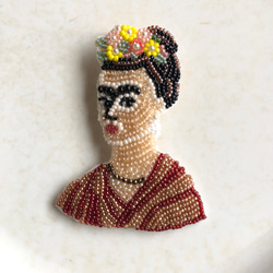 【受注制作】【送料無料】【ブローチ】Magdalena Carmen Frida Kahlo y Calderón 1枚目の画像