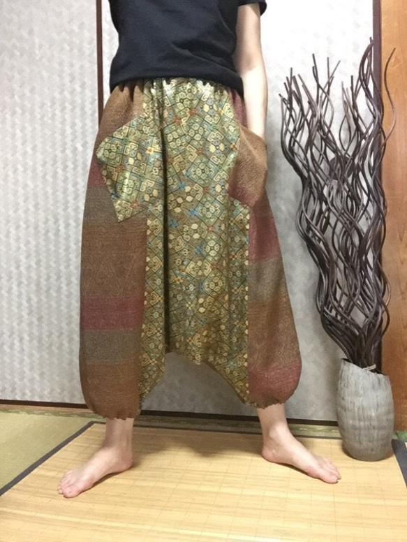 幾何学模様 サルエルパンツ 多色　着物リフォーム 幾何学模様 サルエルパンツ 多色着物リフォーム