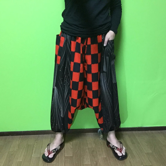 レオさま❣️ 専用子供着物リメイク 変形ワイドパンツ あささこ 着物リメイク：ボトムス 作品一覧 | iichi 日々の暮らしを