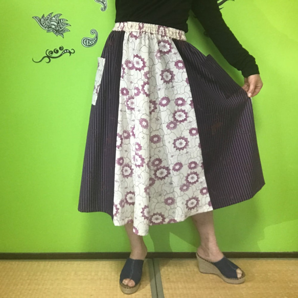 春の花柄ギャザースカート　de　着物　紫 1枚目の画像