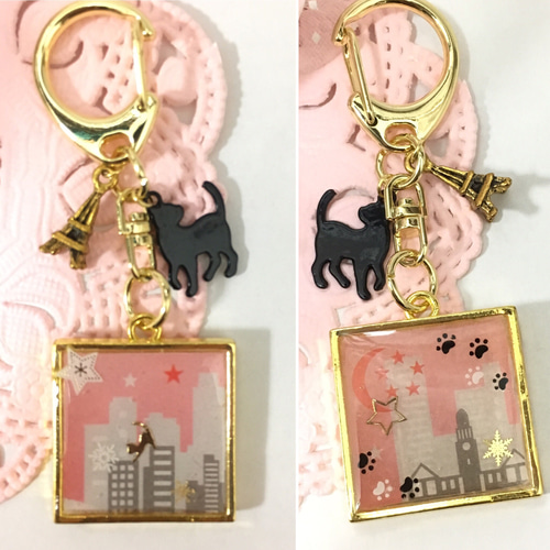 売れましたトランプ猫キーホルダーレジン