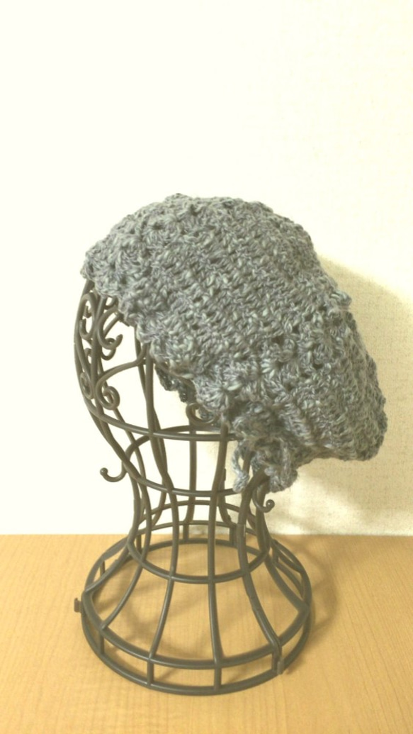 麻綿糸のベレー帽　グレー 2枚目の画像