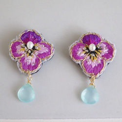 Pansy purple earrings 2枚目の画像