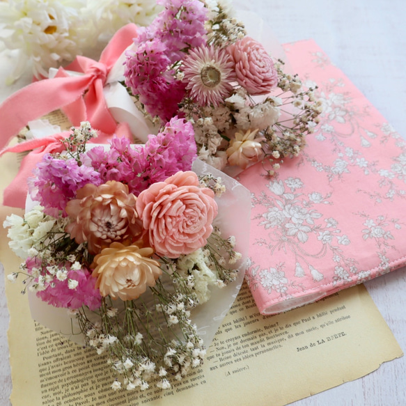 【ギフト】小さな花束とマスクケースのセット＊白ピンク系 8枚目の画像