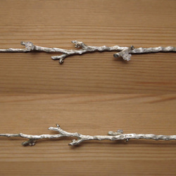梅の花のデザインとシルバー針茶道道具ブランチプラムシルバーティー針 1枚目の画像