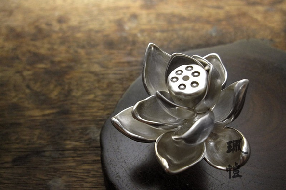 純銀 蓮花香插 Lotus-shaped silver incense plug 第1張的照片