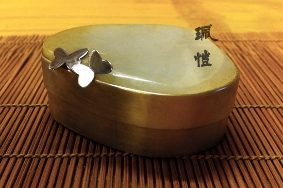 純銀 蝴蝶香盒 Silver incense container 第2張的照片