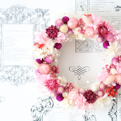 ＊Natural＊赤い千日紅とホワイトリース＊ドライフラワーリース Amazon.co.jp: ドライフラワー 千日紅のリース : ホビー