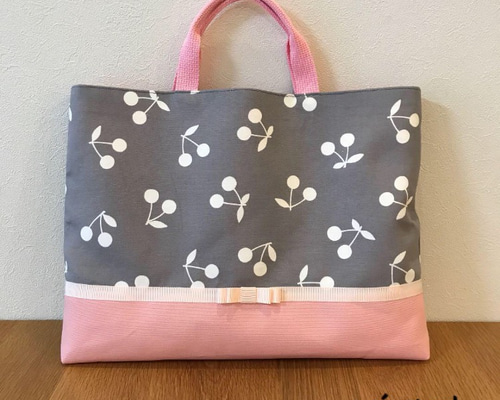 ⭐️ さくらんぼ柄 × ピンク レッスンバッグ トートバッグ Minted 通販