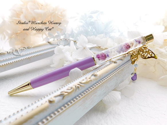 再販【ハーバリウムボールペン】*Butterfly pen*【メタリックラベンダー】 1枚目の画像