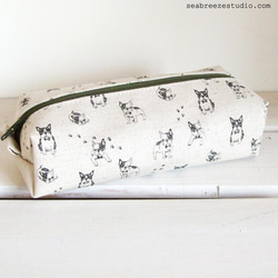 横長ボックスポーチ（フレンチブルドッグ・生成り）　受注制作 4枚目の画像