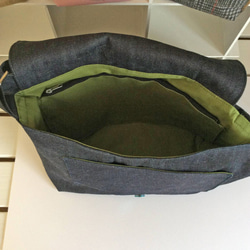 メッセンジャーバッグ　A4サイズ対応（岡山デニム+抹茶内布） 7枚目の画像