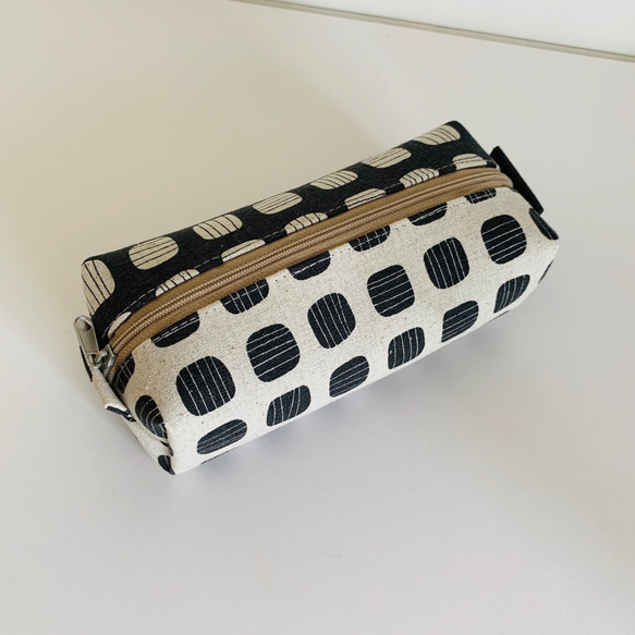 臥式盒裝小袋（日式現代黑色） 第2張的照片