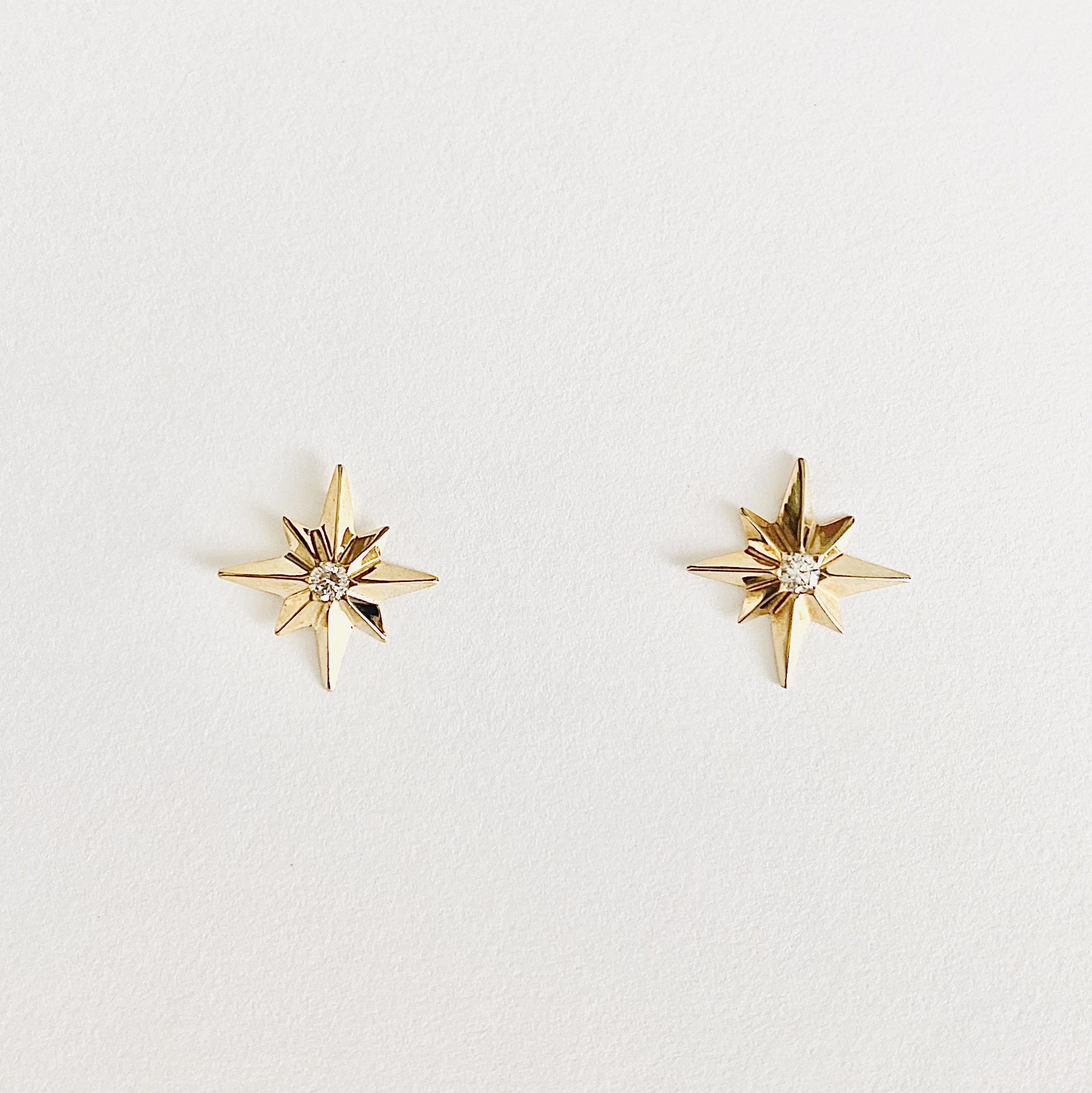 ベツレヘムの星 ダイヤピアス