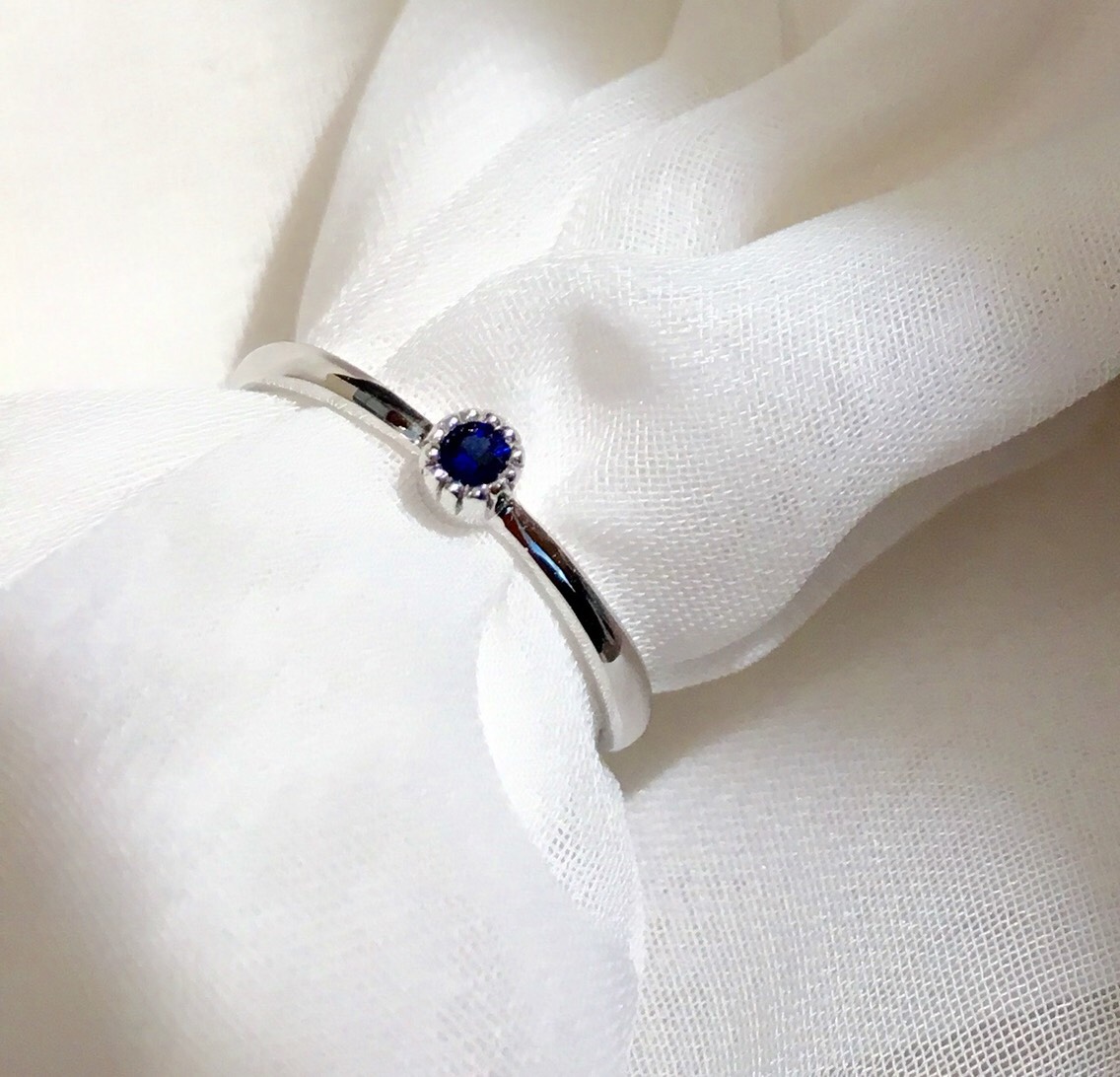 誕生石一粒ピンキーリング[9月]サファイア