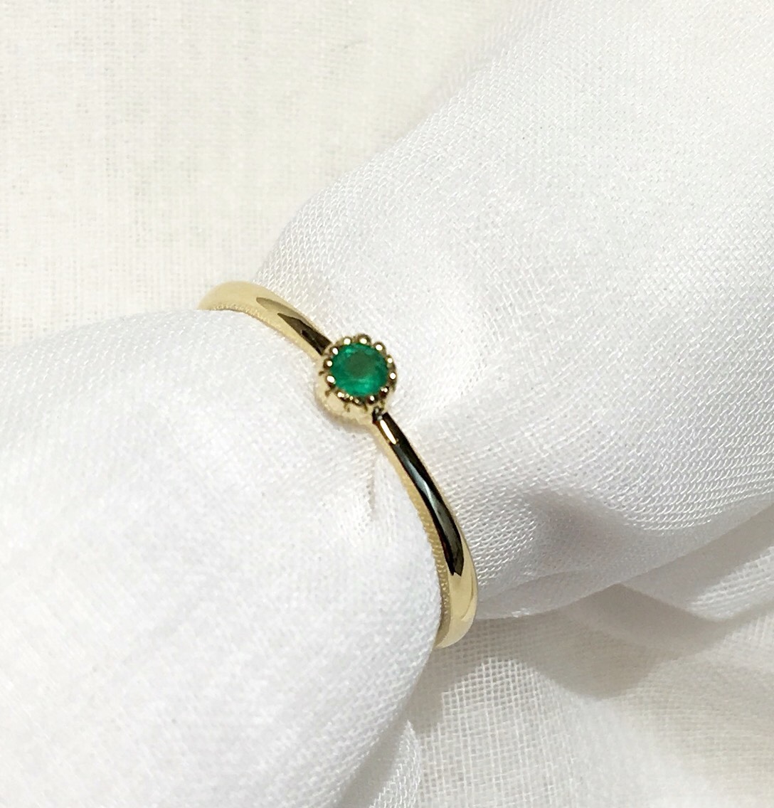 誕生石一粒ピンキーリング[5月]エメラルド