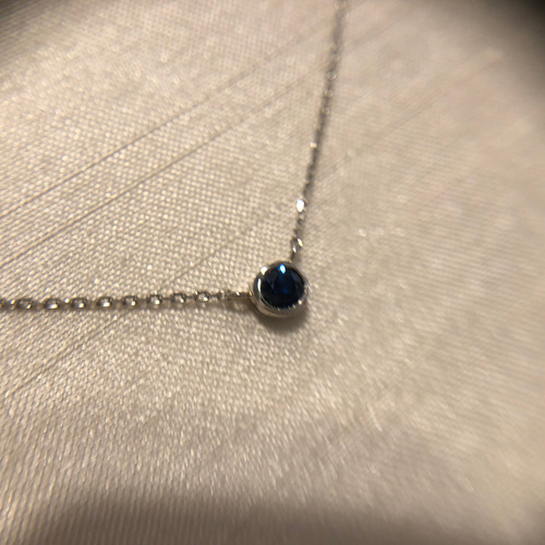 サファイアとプラチナの一粒ジュエリーネックレス ネックレス  