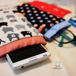 Lovely【日本布】黑點刺蝟手機袋、筆袋、眼鏡袋、手機包、行動電源、5.5吋手機可用 第6張的照片