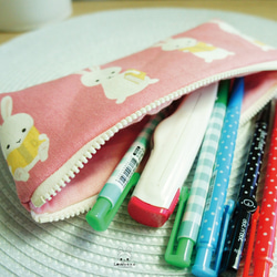 Lovely樂芙妮【日本布訂製】小兔子讀書筆袋、工具袋、粉 第3張的照片