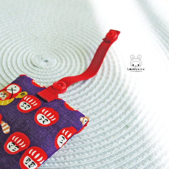 Lovely日本布【Q版狸貓福神寵物紅包袋】平安符袋、深紫 第4張的照片