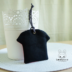 Lovely日本棉麻【黑口袋貓咪T恤造型平安符袋】詩籤護身符、灰藍 第4張的照片