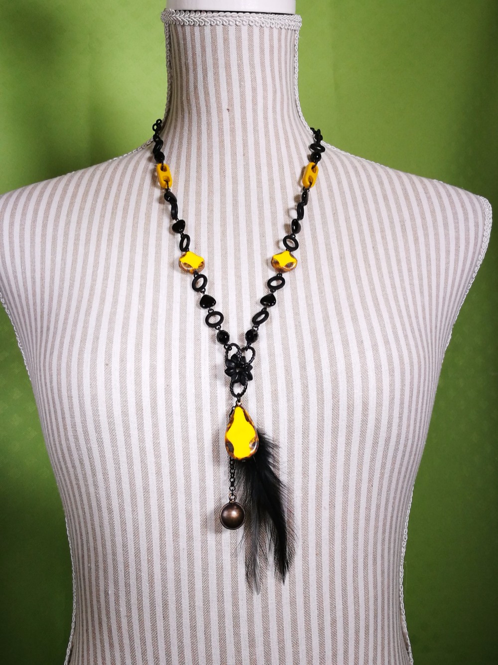 月光のネックレス