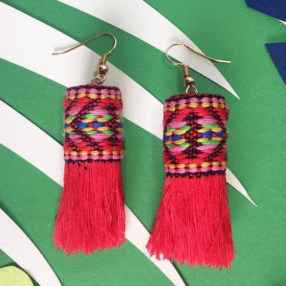 Tassel // 波西米亞刺繡流蘇耳環 // Bohemia earring // 紅色 第1張的照片