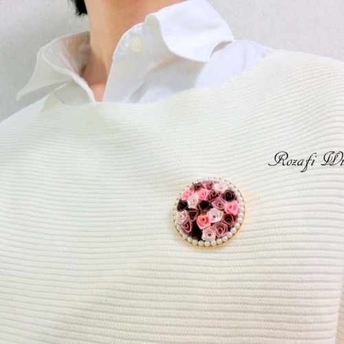 桜色のブローチ（ネックレスにもなります）【ロザフィ】 ブローチ 