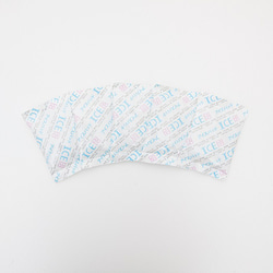 時髦三角形印花 主寵外出配件組 - 保冷保溫袋 沁涼巾 - 大里菊紅 第9張的照片