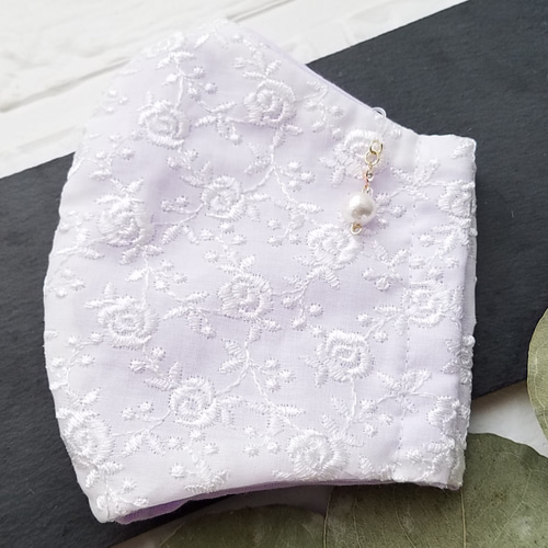 母の日、贈り物に♡フォーマルに薔薇刺繍レースマスク ◇上品な専用 