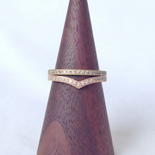 K18 V字ミル打ちハーフエタニティ 指輪・リング kazarito 通販