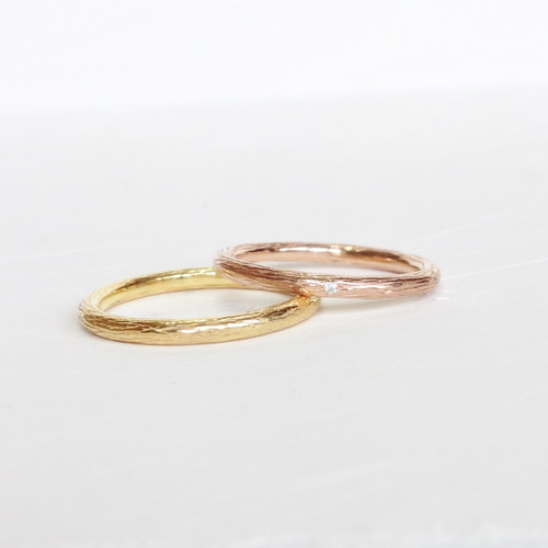 K18 木目テクスチャーリング 指輪・リング kazarito 通販 2200504