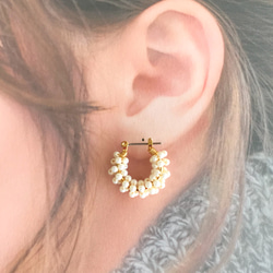 樹脂ポスト　パールフープピアス　シルバー 2枚目の画像