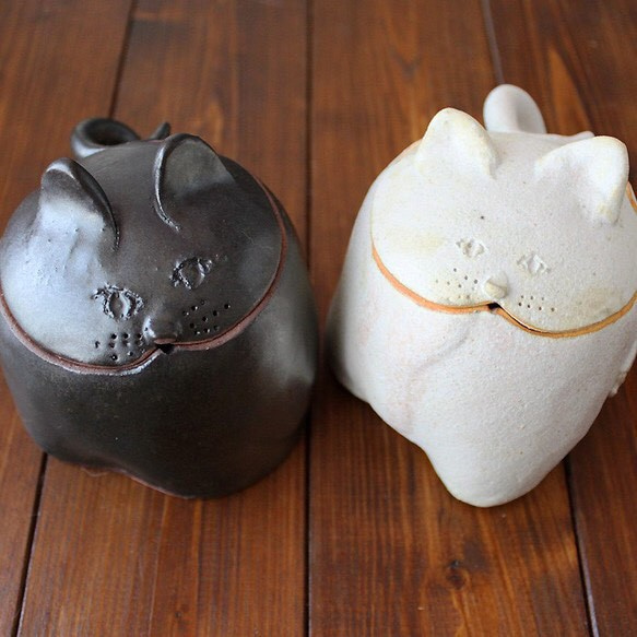 陶器製　猫-マグカップ（大） 1枚目の画像