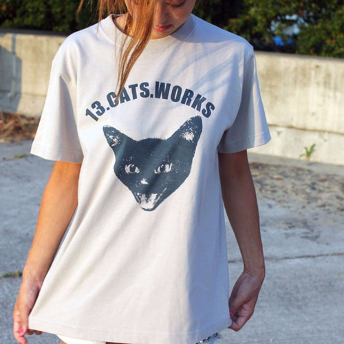 Tシャツ（VIVI FACE）-シルクスクリーン-13.CATS.WORKS