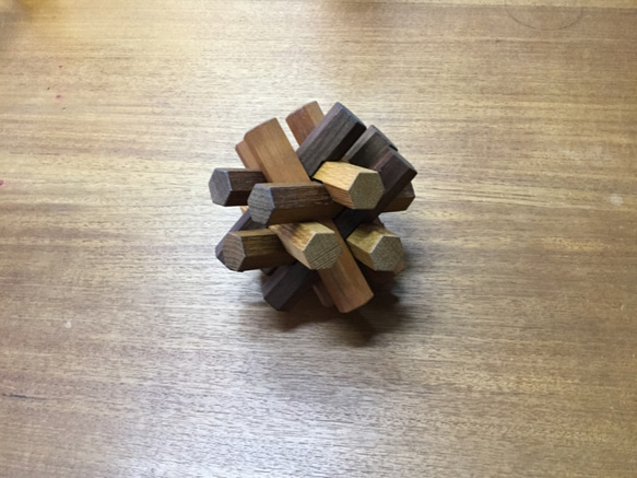 木製パズル 1枚目の画像